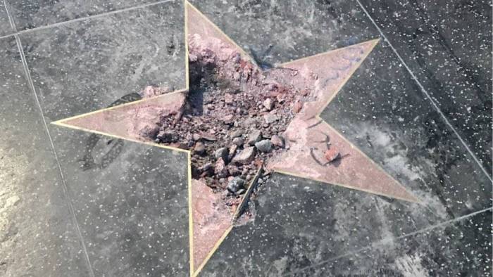 Deciden retirar la estrella de Trump del Paseo de la Fama de Hollywood