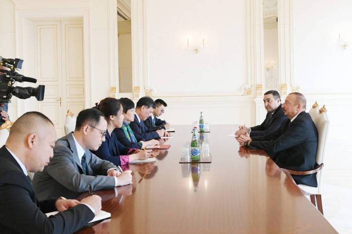 Presidente recibe a la delegación china