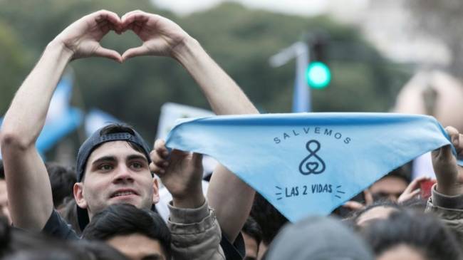 Argentine: le Sénat rejette la légalisation de l