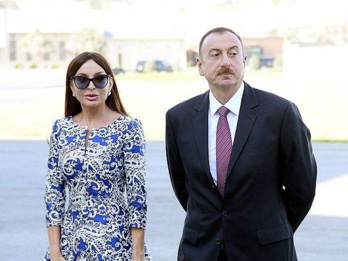 President Ilham Aliyev attends ceremony of giving out apartments, cars to veterans, families of martyrs