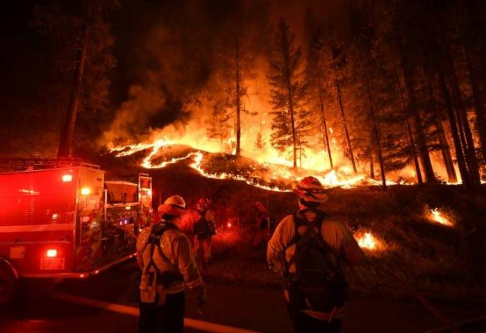 Los incendios en California cobran su décima vida