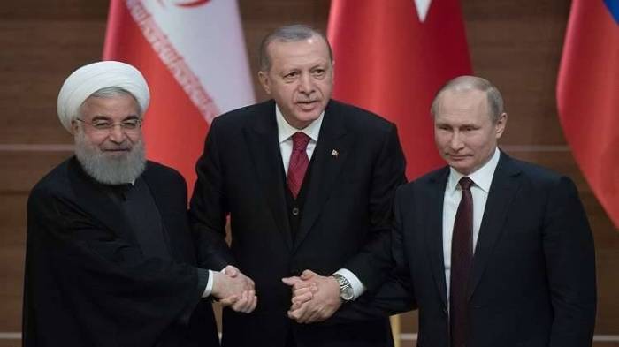 الكرملين يؤكد التحضير لقمة روسية تركية إيرانية حول سوريا