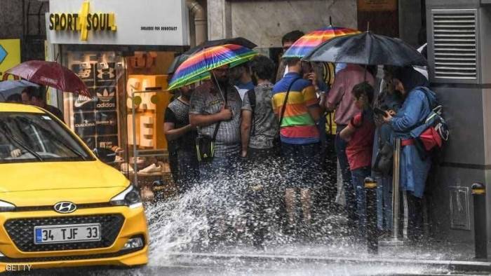 مرمرة التركية تسجل أعلى معدل هطول أمطار منذ 13 عاما