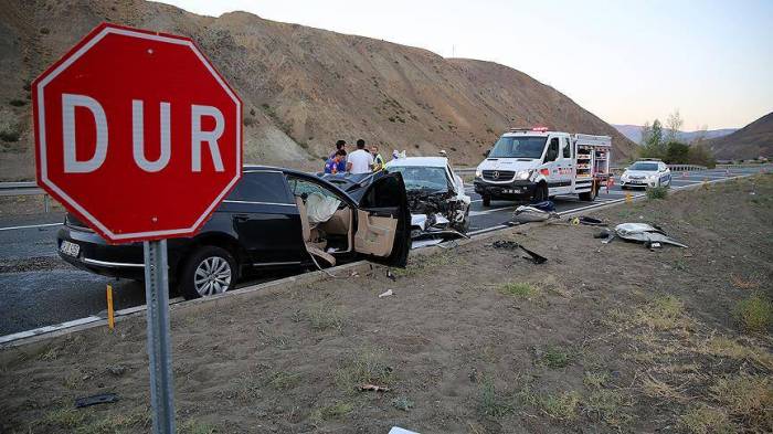 Türkiyədə bayramda yol faciəsi: 142 nəfər ölüb