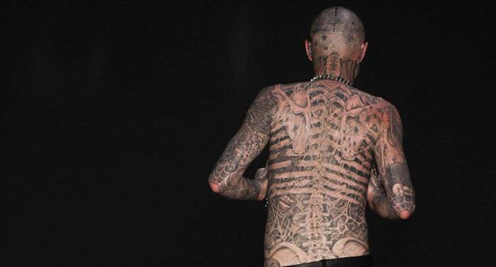 El misterioso mensaje que dejó Zombie Boy antes de suicidarse