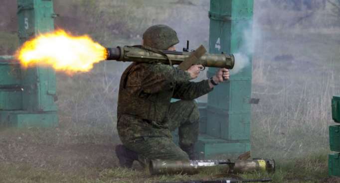 جمهورية لوغانسك الشعبية تتهم القوات الأوكرانية بقصف أراضيها أربع مرات