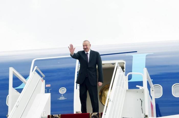 Ilham Aliyev termine sa visite officielle en Russie