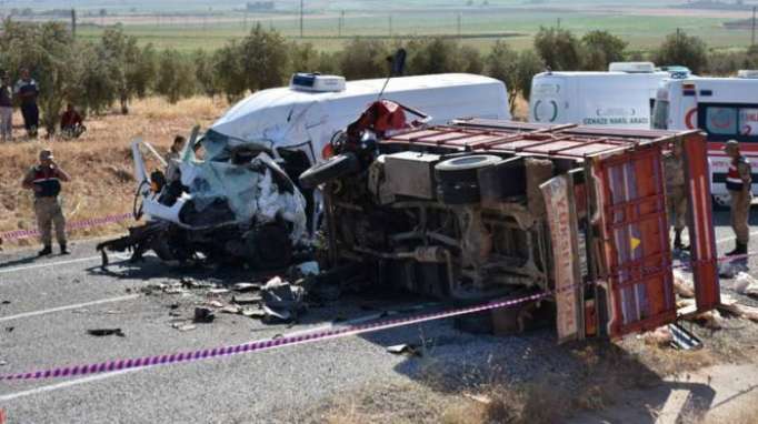Türkiyədə 8 nəfər qəzada ölüb, 18-i yaralanıb