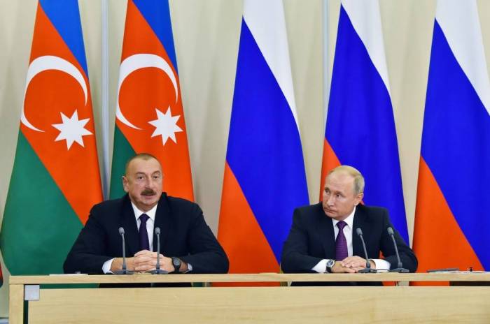 "A Rusia y Azerbaiyán les unen estrechamente las tradiciones de la amistad" - Putin