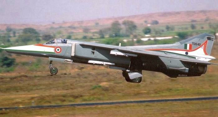 Se estrella un MiG-27 de la Fuerza Aérea india (fotos, vídeo)