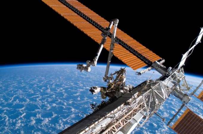 Mystery over leak on International Space Station deepens