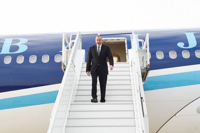 Präsident Aliyev zu Staatsbesuch in Kroatien eingetroffen