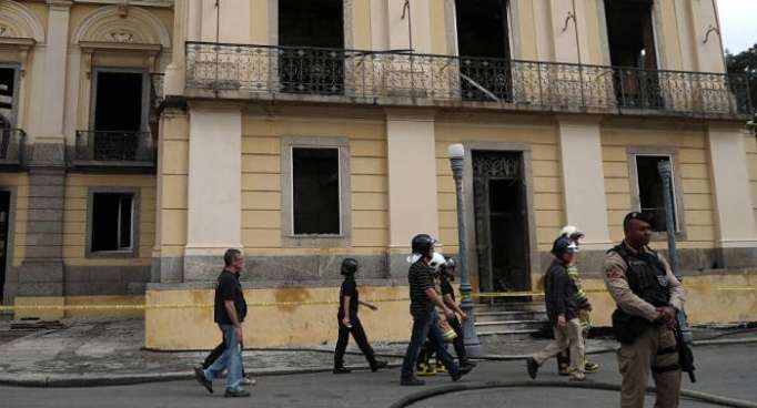 Berlín aportará un millón de euros para la reconstrucción del Museo Nacional de Brasil