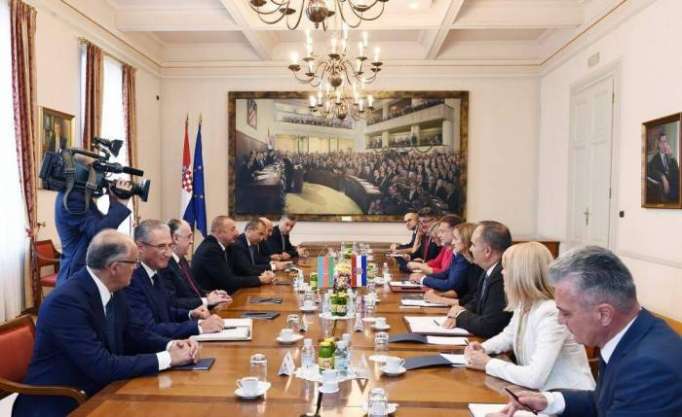 Ilham Aliyev se reúne con el presidente del parlamento croata