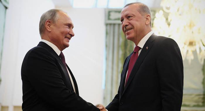 Putin y Erdogan celebran un cara a cara antes de la cumbre tripartita en Teherán 