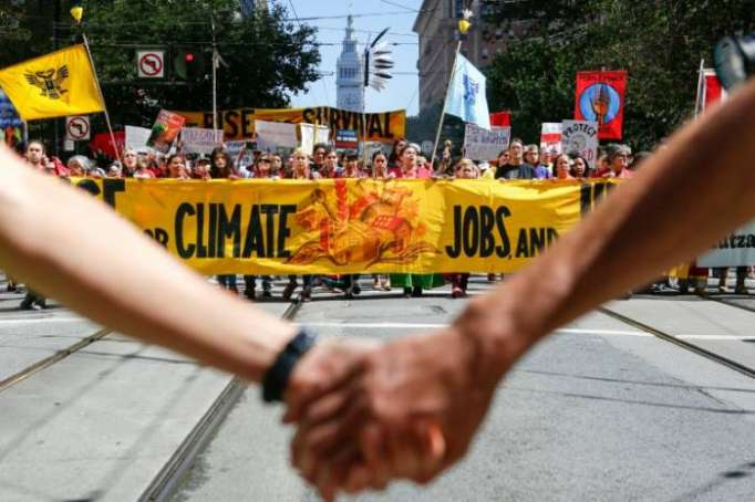 De Bangkok a San Francisco, decenas de miles marchan por el clima