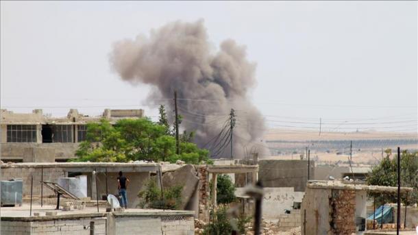 Assad und Russland bombardieren Idlib und Hama