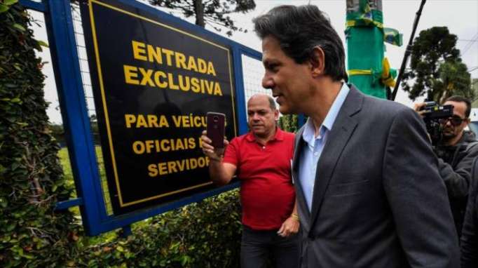 Haddad sustituye a Lula como candidato a presidenciales de Brasil