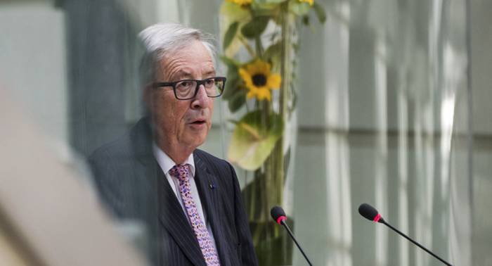 Juncker sagt dem Dollar den Kampf an