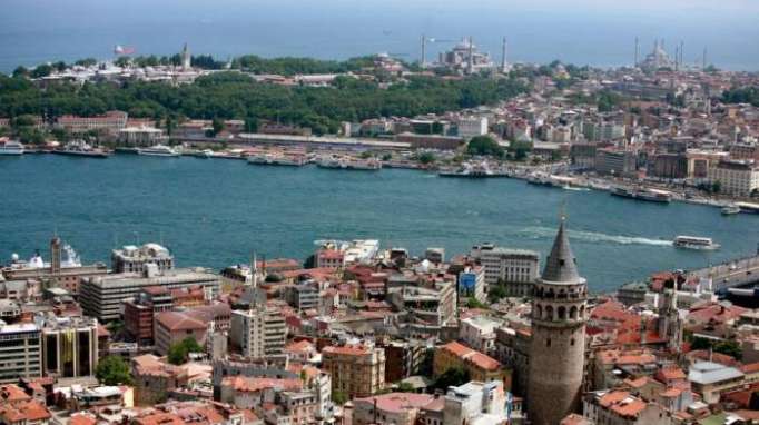 Türkei verbietet Immobiliengeschäfte in Euro und Dollar