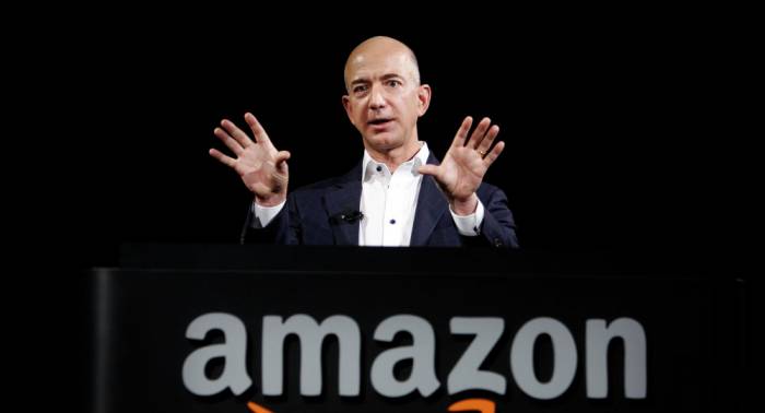 Fundador de Amazon critica a Trump por sus ataques contra la prensa