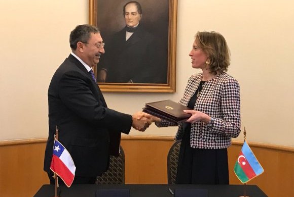 Azerbaiyán y Chile suscriben acuerdo de exención de visa