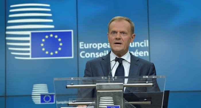 Tusk insta a minimizar el daño del Brexit para "evitar una catástrofe"