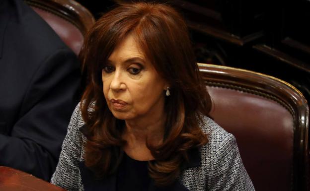 Prisión preventiva para Cristina Fernández por un caso de sobornos