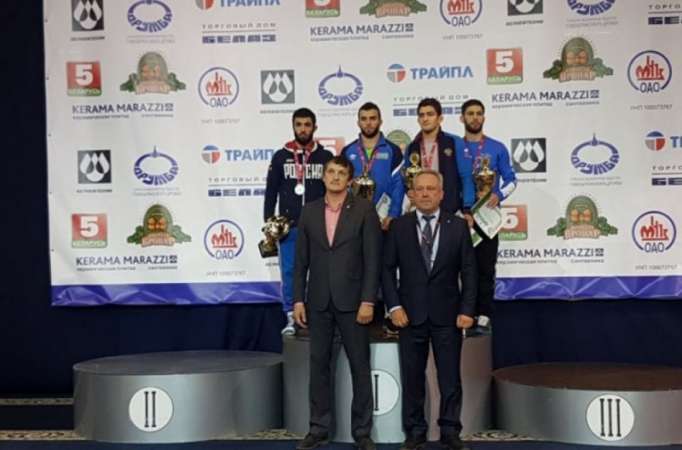 Azerbaijani Greco-Roman wrestlers bring home four medals from Minsk