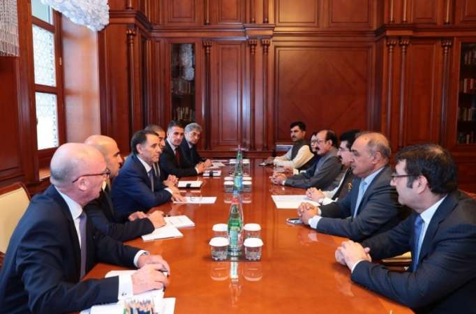 Azerbaijan, Pakistan discuss prospects for deeper relations