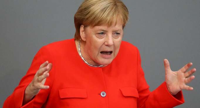 Popularidad del partido de Merkel cae a un mínimo histórico