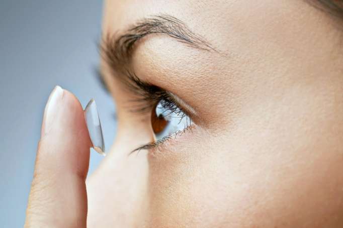 Contact lens users warned of blindness-causing infection