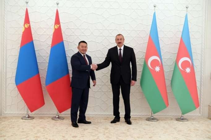 Ilham Aliyev reçoit son homologue mongol - PHOTOS