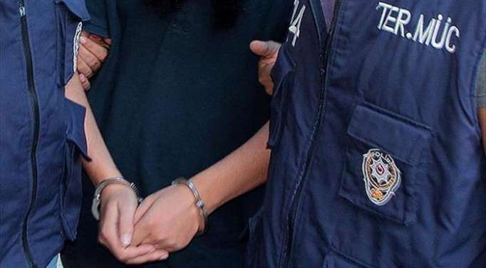 Two IS members detained in Turkey