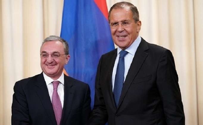 Lavrov meets with Armenian FM Zohrab Mnatsakanyan