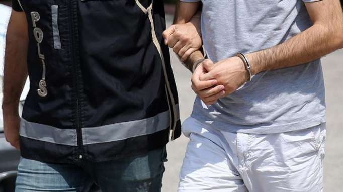 Turkey arrests 8 FETO-linked terror suspects