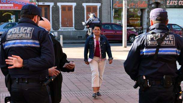 Una de cuatro mujeres francesas no puede salir sola a la calle por razones de seguridad