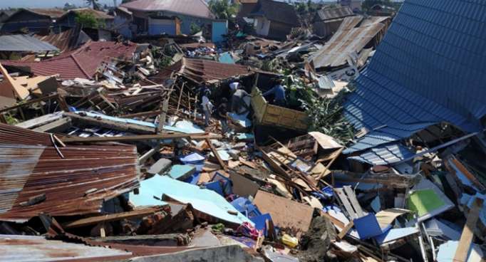 Asciende el número de muertos por terremoto en Indonesia