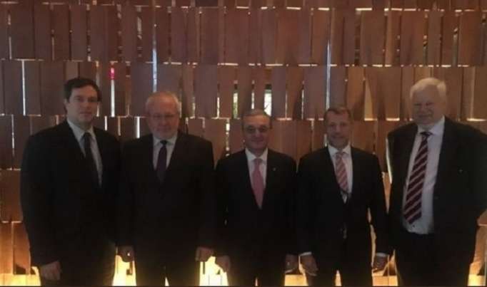 Les coprésidents ont discuté de la question du Karabakh avec le ministre arménien