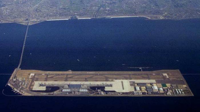 VIDEO: Un tifón inunda por completo un aeropuerto internacional en Japón