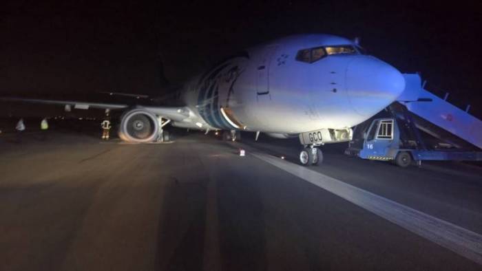 Cierran el aeropuerto de Belgrado tras explotar los neumáticos de un avión durante el aterrizaje