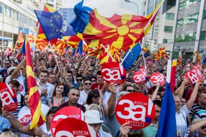 Mattis en Macédoine pour contrer "l