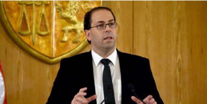 Tunisian PM sacks energy minister, senior officials over corruption accusations