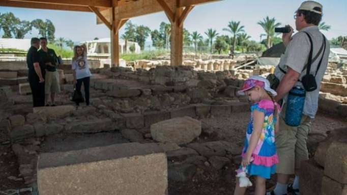 Agua en vino: arqueólogos hallan el posible lugar donde Jesús realizó su primer milagro