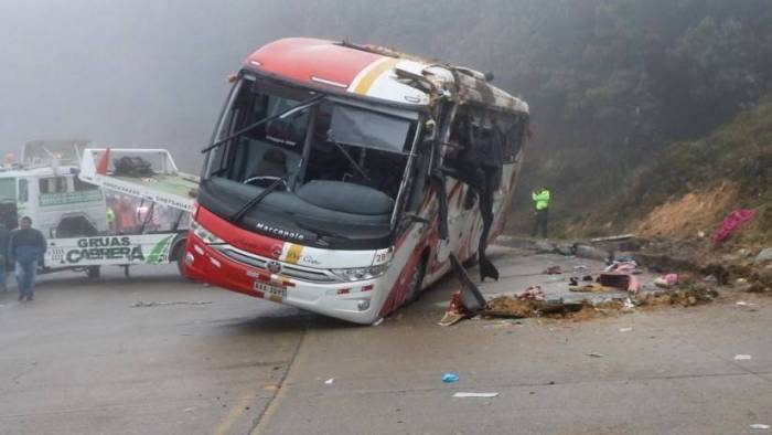 Al menos 11 muertos y decenas de heridos en un accidente de tránsito en Ecuador