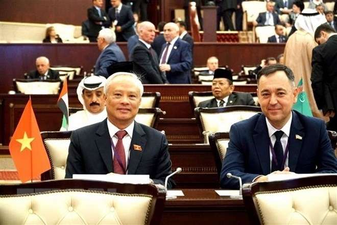 Vietnam y Azerbaiyán amplían cooperación multifacética