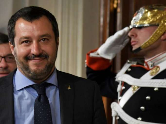 Le gouvernement italien adopte son tour de vis sécuritaire et anti-migrants