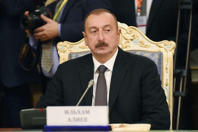 Entretien entre Ilham Aliyev et Nikol Pachinian