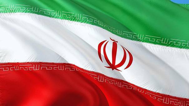 İranın Parisdəki səfirliyinə hücum edilib