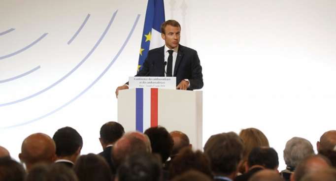 الرئيس الفرنسي يعلن إجراءات جديدة بشأن ضحايا الإرهاب